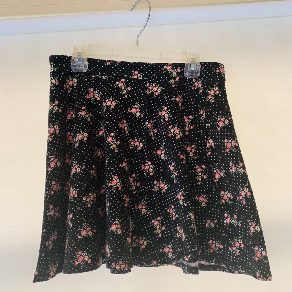 Forever 21 skater skirt